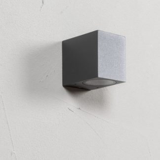 Sund seinävalaisin IP44 antrasiitti