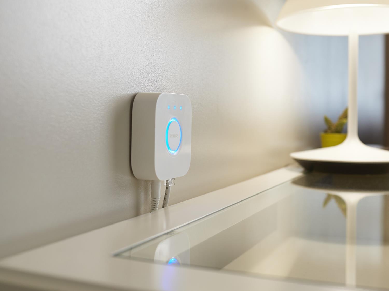Philips Hue Bridge - Image 2