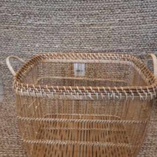 Rottinkikori luonnonvaalea