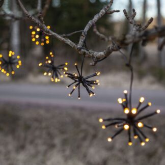 Flower Curtain valosarja 400 cm