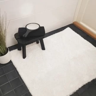 Natty Pehmeä ja hohtava nukkamatto 80 cm valkoinen