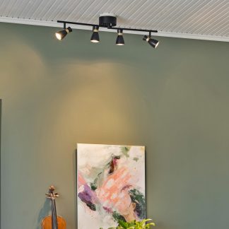 Zion 4-os spottivalaisin musta