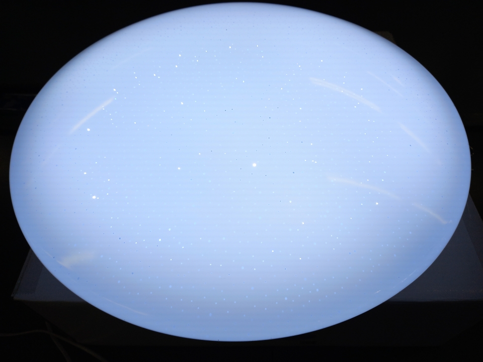 Luna 3-Led plafondi 50 cm valk/moniväri koukkukiinnitys + pistoke