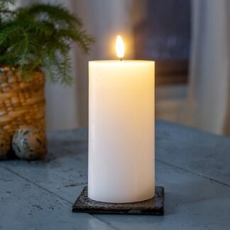 Airam Led-pöytäkynttilä 15 cm ajastimella
